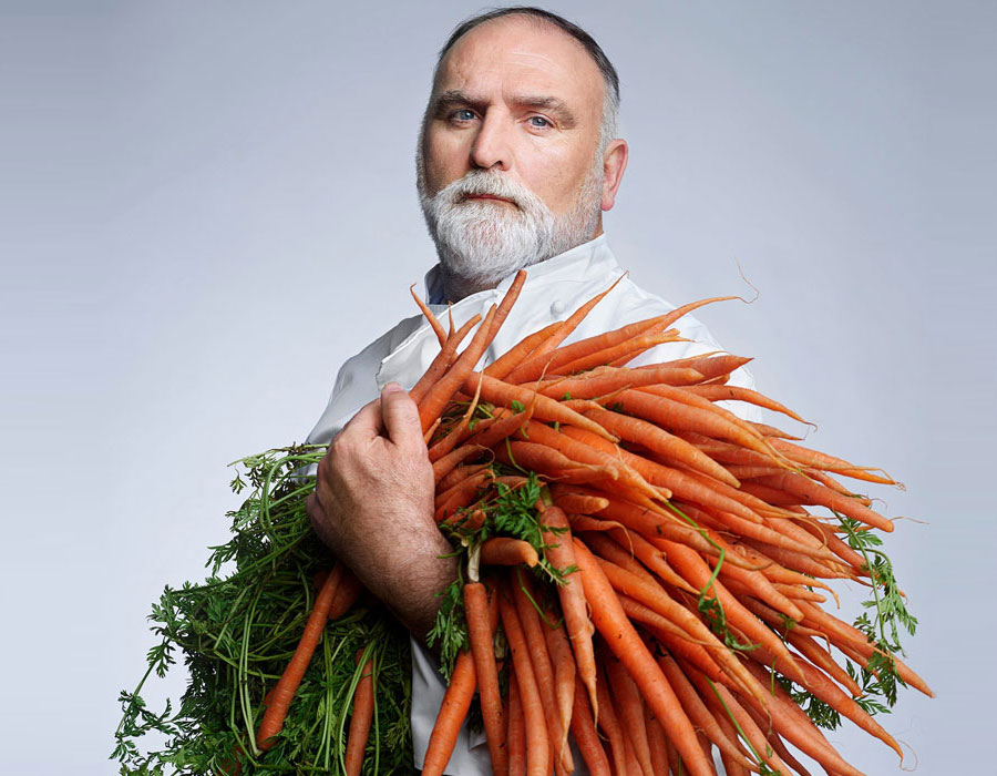 Chef José Andrés Humanitarian Efforts World Central Kitchen 9287